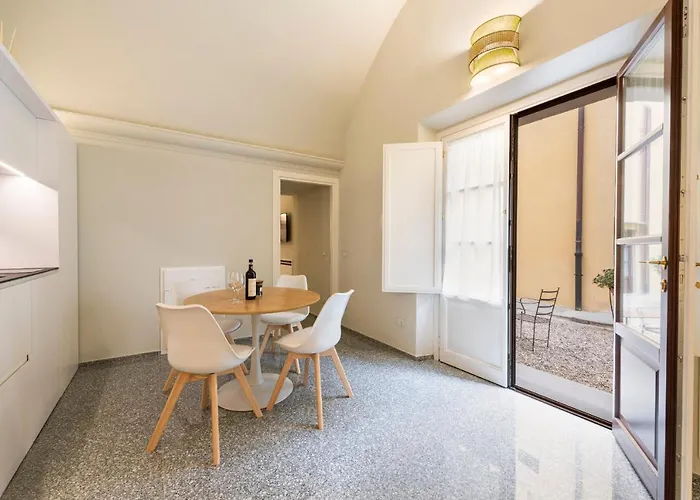 - Dragomanni Loft With Patio Appartamento *