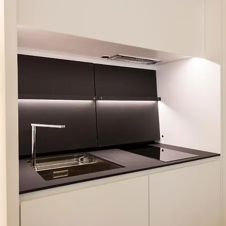 - Dragomanni Loft With Patio Apartment *