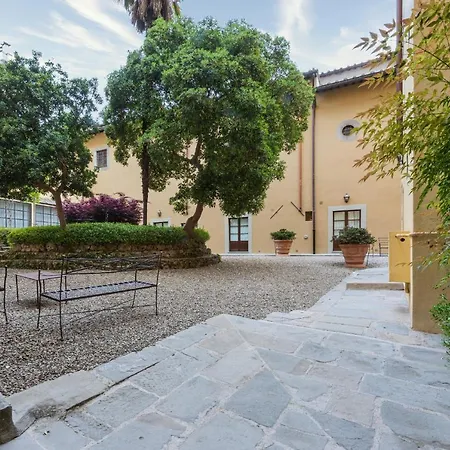 - Dragomanni Loft With Patio * Florence